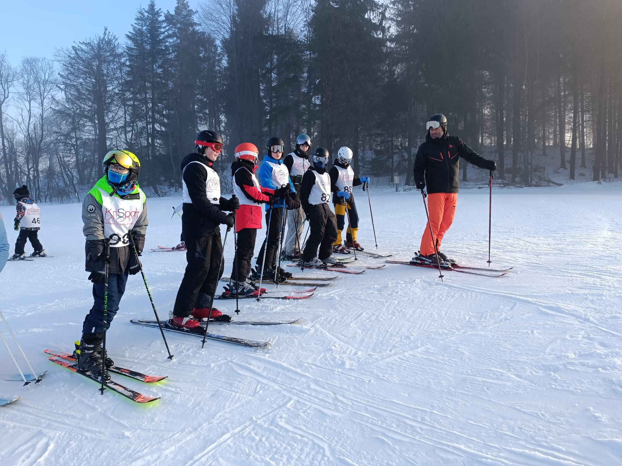 news 24.01.2026. ZAPRASZAMY NA OSTATNIE PRZED FERIAMI ZAJĘCIA WEEKENDOWEJ SZKÓŁKI NARCIARSKO - SNOWBOARDOWEJ!